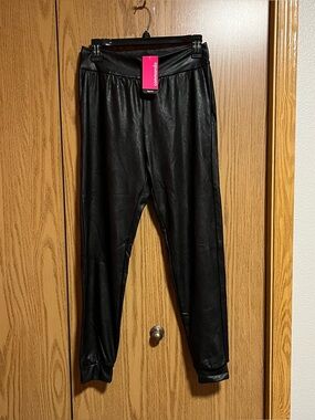 NWT Commando Faux Leather Jogger Pants Black Women’s Small